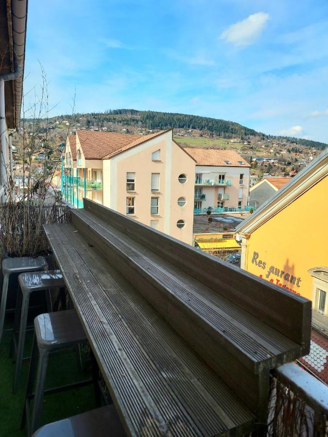 La Cahutte Du Tisseur, Hyper Centre Gérardmer Exterior foto